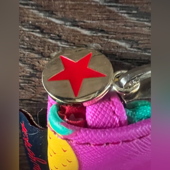 Brand new Dabney Lee New York pink clutch with pineapples and pineapple dangle. - Picture 6 of 8